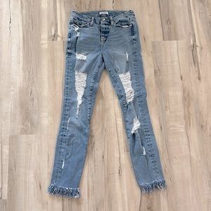 Size 2/26 Distressed Good American Skinny Jeans